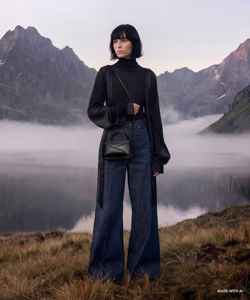 CHARLES & KEITH(チャールズ & キース)の「Midoriミドリジオメトリックボウリングバッグ(トートバッグ・レディース・チョコ/ダークブラック・S)」の14枚目の写真