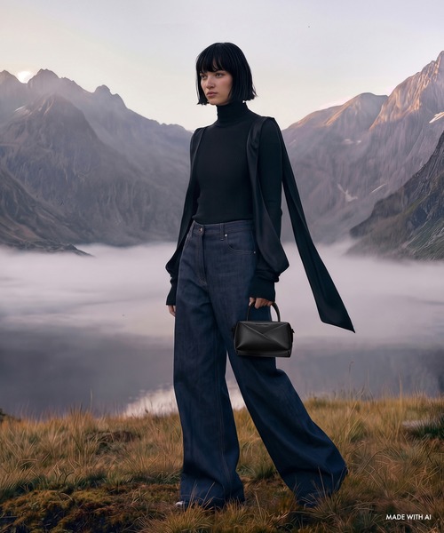 CHARLES & KEITH(チャールズ & キース)の「Midoriミドリジオメトリックボウリングバッグ(トートバッグ・レディース・チョコ/ダークブラック・S)」の15枚目の写真