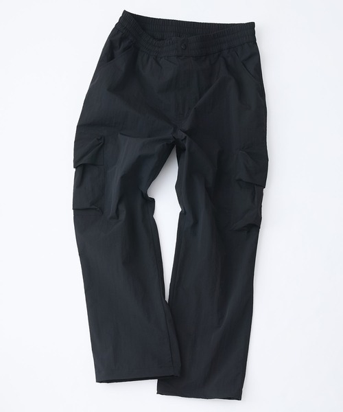 ragged mountain(ラギットマウンテン)の「【RAGGED MOUNTAIN/ラギットマウンテン】 【撥水・UVカット】TAMWORTH/タムワース ナイロン カーゴパンツ 軽量・高耐久 キャンプ・ハイキングに(カーゴパンツ・メンズ・カーキ/ブラック/ベージュ/チャコールグレー・MEDIUM/X-LARGE/LARGE)」の1枚目の写真