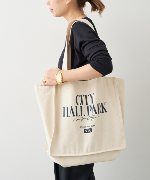 Deuxieme Classe(ドゥーズィエムクラス)の「CITY OF NYC BIG トートバッグ(トートバッグ・レディース・アイボリー・FREE)」の3枚目の写真