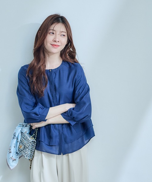 12Twelve Agenda(トゥエルブ アジェンダ)の「レイヤードフリルシャツ(シャツ/ブラウス・レディース・サックスブルー/オフホワイト/ネイビー・M)」の13枚目の写真