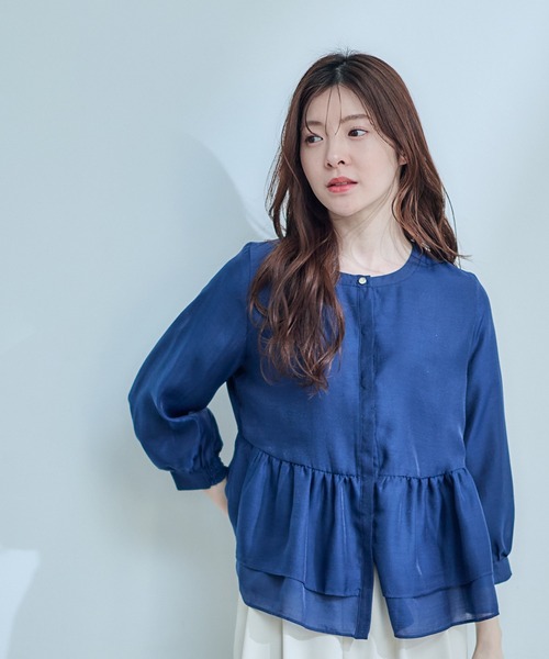 12Twelve Agenda(トゥエルブ アジェンダ)の「レイヤードフリルシャツ(シャツ/ブラウス・レディース・サックスブルー/オフホワイト/ネイビー・M)」の12枚目の写真