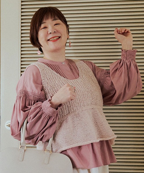 studio CLIP（スタディオクリップ）の「【さかもってぃ企画】食後でもすっきり見えちゃうブラウス（シャツ/ブラウス・レディース・ピンク/インディゴブルー/ブラック・FREE）」の10枚目の写真