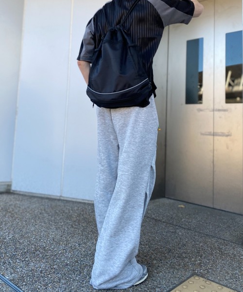 lilful(リルフル)の「【26年春夏新作】タックワイドバギースウェットパンツ(スウェットパンツ・メンズ・グレー/ブラック・M/L)」の15枚目の写真