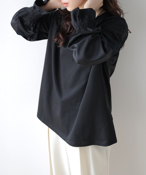 SUGAR BISKET(シュガービスケット)の「透かし編みレースデザイントップス(Tシャツ/カットソー・レディース・ブラック/ホワイト・フリー)」の11枚目の写真