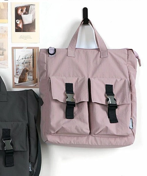 LIZDAYS(リズデイズ)の「Kacchirin Helmet bag STYLE 2WAY TOTE BAG(トートバッグ・レディース・ブラック/ベージュ/ダークグレー/ブルーグレー/サーモンピンク/カーキ系・FREE)」の6枚目の写真