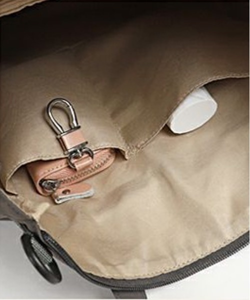 LIZDAYS(リズデイズ)の「Kacchirin Helmet bag STYLE 2WAY TOTE BAG(トートバッグ・レディース・ブラック/ベージュ/ダークグレー/ブルーグレー/サーモンピンク/カーキ系・FREE)」の11枚目の写真