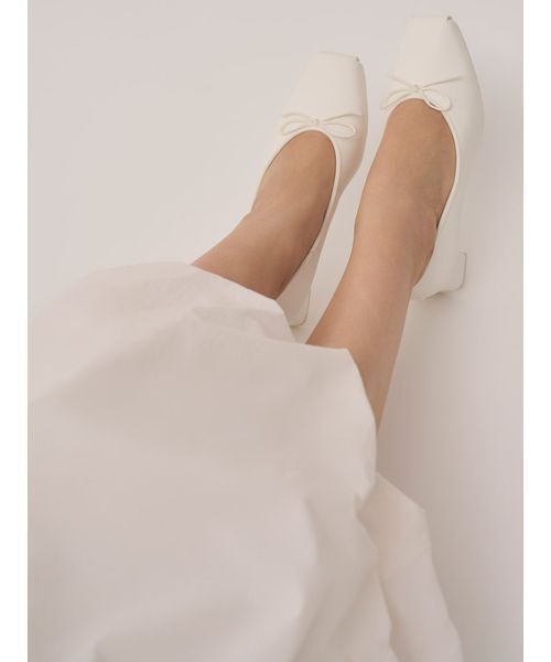 SNIDEL（スナイデル）の「【Chacott】コラボパンプス（パンプス・レディース・ホワイト/ピンクベージュ/ブラック・M/S/L）」の8枚目の写真