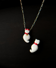 OURTHINGS（アワーシングス）の「マネキネコネックレス（ネックレス）」