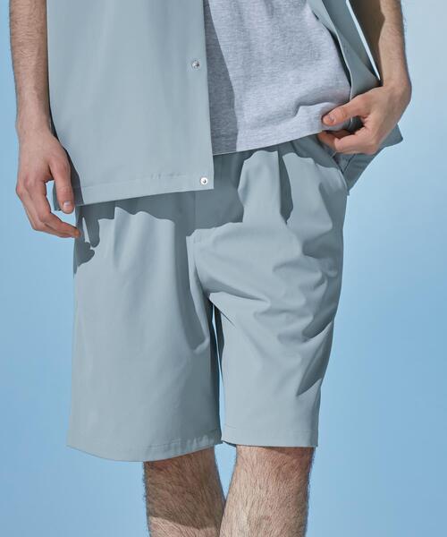 URBAN RESEARCH DOORS(アーバンリサーチドアーズ)の「『UR TECH』 サマシェア イージーショーツ(その他パンツ・メンズ・ブラック/グリーン系その他/チャコールグレー・X-LARGE/LARGE/MEDIUM)」の5枚目の写真