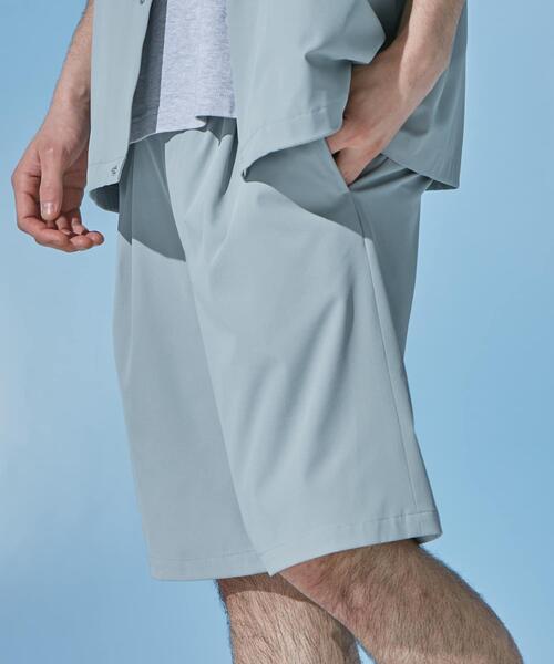 URBAN RESEARCH DOORS(アーバンリサーチドアーズ)の「『UR TECH』 サマシェア イージーショーツ(その他パンツ・メンズ・ブラック/グリーン系その他/チャコールグレー・X-LARGE/LARGE/MEDIUM)」の6枚目の写真