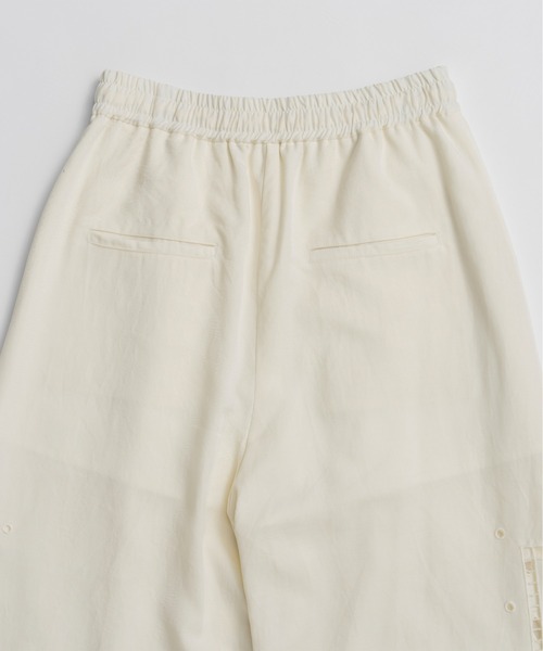 PRANK PROJECT(プランクプロジェクト)の「エンブロイダリーパンツ / Embroidered Pants(その他パンツ・レディース・ホワイト/ブラック・36/38)」の14枚目の写真