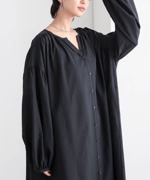 for/c（フォーシー）の「[低身長/高身長向けサイズ有]ボリュームギャザーワンピース【サスティナブル】（ワンピース・レディース・ブラック/オフホワイト・TM/L/M/PM）」の17枚目の写真