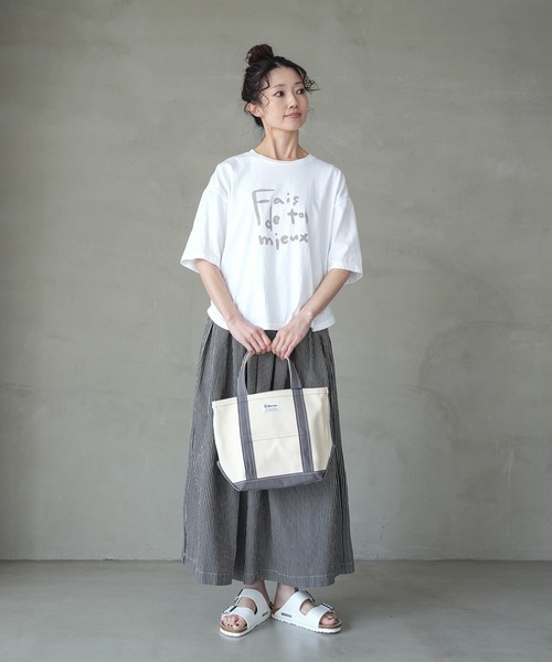 SOLAMONAT（ソラモナ）の「パフ天竺　ハーフスリーブプリント　PO Fais（Tシャツ/カットソー・レディース・ブラック/杢グレー/ホワイト×グレー/ホワイト×ブラック/キナリ・FREE）」の11枚目の写真