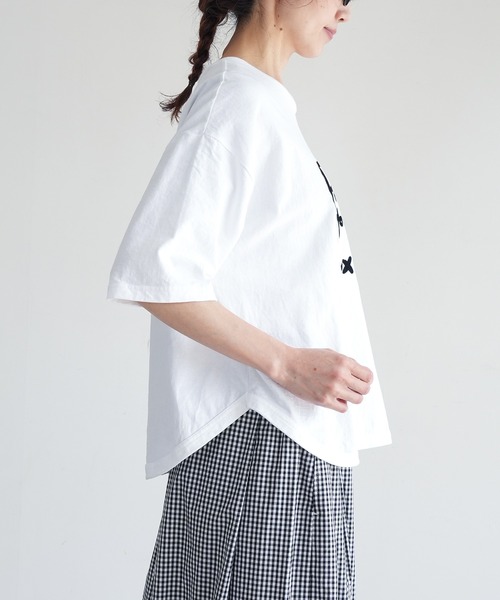 SOLAMONAT（ソラモナ）の「パフ天竺　ハーフスリーブプリント　PO Fais（Tシャツ/カットソー・レディース・ブラック/杢グレー/ホワイト×グレー/ホワイト×ブラック/キナリ・FREE）」の6枚目の写真