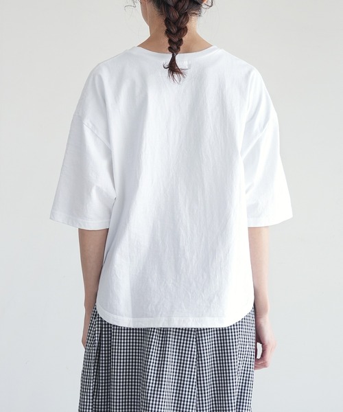 SOLAMONAT（ソラモナ）の「パフ天竺　ハーフスリーブプリント　PO Fais（Tシャツ/カットソー・レディース・ブラック/杢グレー/ホワイト×グレー/ホワイト×ブラック/キナリ・FREE）」の21枚目の写真