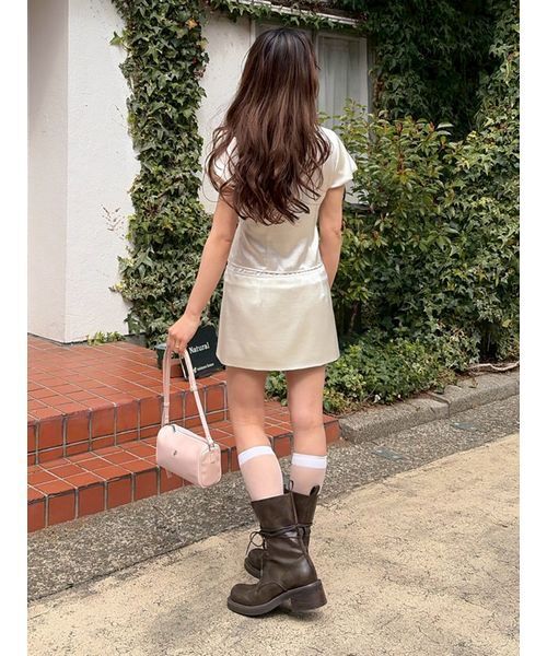 LILY BROWN(リリーブラウン)の「サテンミニスカショートパンツ(その他パンツ・レディース・チャコールグレー/アイボリー/ライトブルー・0/1)」の20枚目の写真