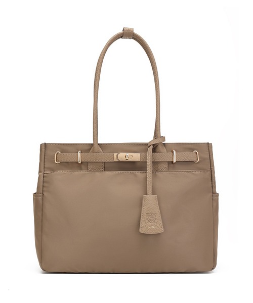 PADMA（パドマ）の「【PADMA】ナイロンロングハンドルトート（ビジネスバッグ・レディース・ベージュ系その他/ブラック×ゴールド/グレー/ブラック×シルバー・FREE）」の9枚目の写真
