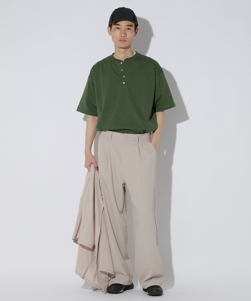 LAKOLE(ラコレ)の「<接触冷感>メタルボタンヘンリーTシャツ / 667766(Tシャツ/カットソー・メンズ・グリーン/ホワイト/ブラック/レッド/ライトグレー・LARGE/MEDIUM)」の16枚目の写真