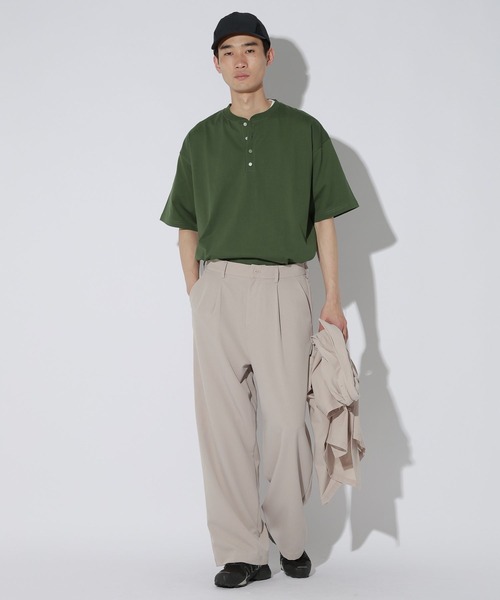 LAKOLE(ラコレ)の「<接触冷感>メタルボタンヘンリーTシャツ / 667766(Tシャツ/カットソー・メンズ・グリーン/ホワイト/ブラック/レッド/ライトグレー・LARGE/MEDIUM)」の18枚目の写真