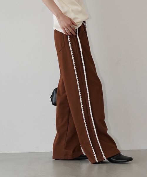 chuclla(チュクラ)の「スカラップライン スウェットパンツ chw26s265(スウェットパンツ・レディース・グレー/ブラウン・FREE)」の1枚目の写真