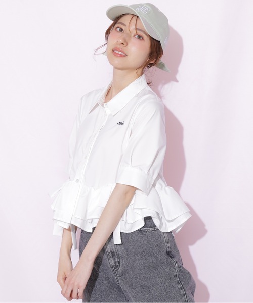 JILL by JILL STUART（ジルバイジルスチュアート）の「フリルヘムショートブラウス半袖（シャツ/ブラウス・レディース・ブルー/ホワイト/ネイビー・FREE）」の20枚目の写真