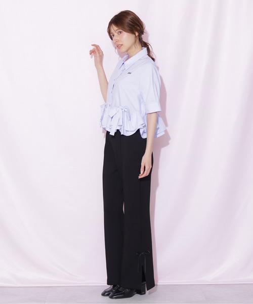 JILL by JILL STUART（ジルバイジルスチュアート）の「フリルヘムショートブラウス半袖（シャツ/ブラウス・レディース・ブルー/ホワイト/ネイビー・FREE）」の10枚目の写真