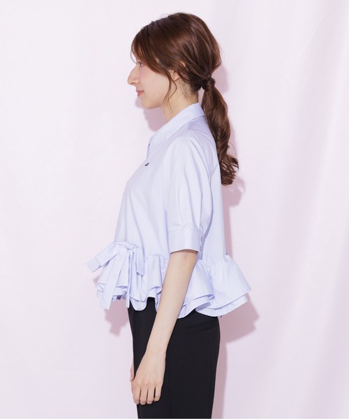 JILL by JILL STUART（ジルバイジルスチュアート）の「フリルヘムショートブラウス半袖（シャツ/ブラウス・レディース・ブルー/ホワイト/ネイビー・FREE）」の12枚目の写真