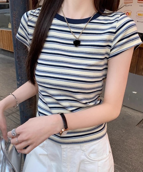 mielu(ミエル)の「配色ボーダーTシャツ(Tシャツ/カットソー・レディース・ブラウン/ネイビー/レッド・MEDIUM/LARGE)」の1枚目の写真