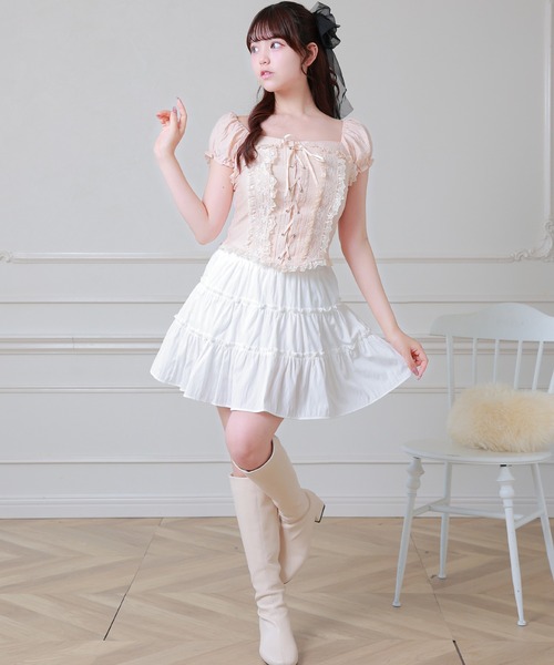 Anely(アネリー)の「Anely スクエアネック レースアップ パフスリーブ ブラウス(Tシャツ/カットソー・レディース・ホワイト/アイボリー/ピンク・FREE)」の5枚目の写真