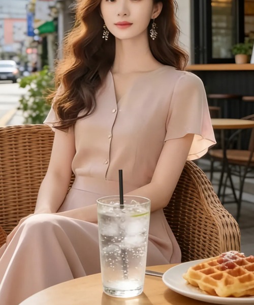 CHUL(チュル)の「フロントボタンフレアロングワンピース 半袖 きれいめ フェミニン ワンピース(ワンピース・レディース・ベージュ/アイボリー・X-LARGE/LARGE/MEDIUM/SMALL)」の6枚目の写真