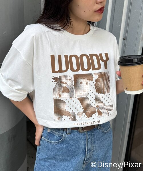 Disney(ディズニー)の「【TOY STORY/トイ・ストーリー】ピックアップ6コマTEE(Tシャツ/カットソー・レディース・ホワイト/ブラック/ブラック系その他/オフホワイト/チャコールグレー/グレー・LARGE/X-LARGE/MEDIUM)」の9枚目の写真