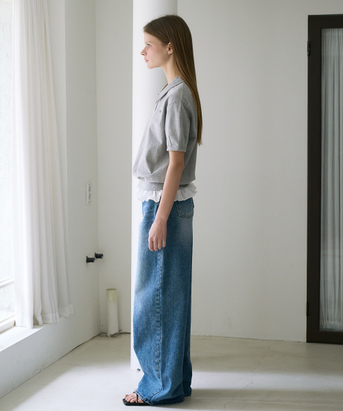 DEHEVE（デヘヴェ）の「Frill Layered Collar T-Shirt [Gray]（Tシャツ/カットソー・レディース・アッシュグレー・OS）」の2枚目の写真