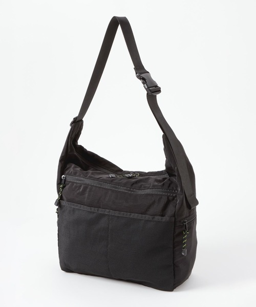 LOWRYS FARM(ローリーズファーム)の「マルチポケットショルダーBAG 1000269(ショルダーバッグ・レディース・ベージュ/ピンク/ブラック・FREE)」の11枚目の写真