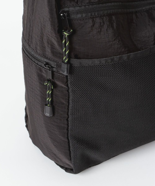 LOWRYS FARM(ローリーズファーム)の「マルチポケットショルダーBAG 1000269(ショルダーバッグ・レディース・ベージュ/ピンク/ブラック・FREE)」の15枚目の写真