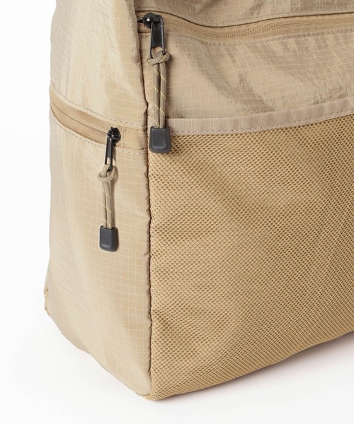 LOWRYS FARM(ローリーズファーム)の「マルチポケットショルダーBAG 1000269(ショルダーバッグ・レディース・ベージュ/ピンク/ブラック・FREE)」の13枚目の写真
