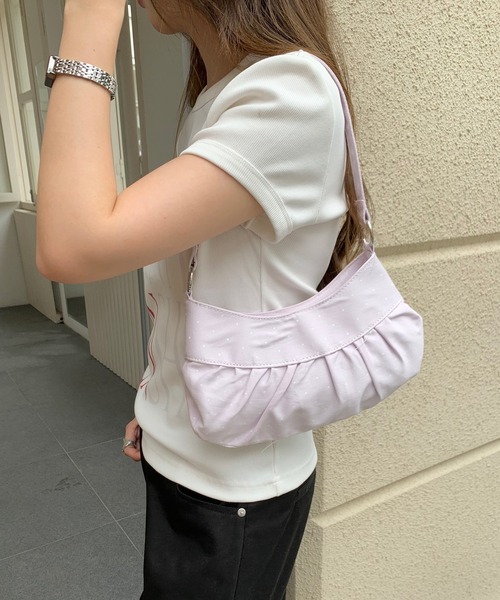 Chiina(チーナ)の「【Chiina】ムーンドットギャザーハンドバッグ(ハンドバッグ・レディース・ライトパープル/ブラック/ホワイト/ライトブルー・FREE)」の7枚目の写真