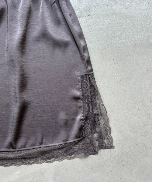 Rohwel(ローウェル)の「Satin Lace Midi Skirt / サテンレースミディスカート(スカート・レディース・ホワイト/チャコールグレー・FREE)」の20枚目の写真