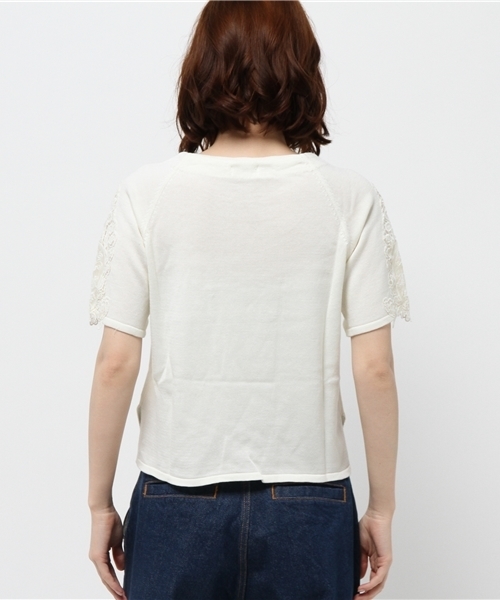 earth music&ecology（アースミュージックアンドエコロジー）の「【2016Summer】モチーフレースプルオーバー（ニット/セーター・レディース・LT.Gray/サックスブルー/ネイビー/アイボリー・FREE）」の9枚目の写真