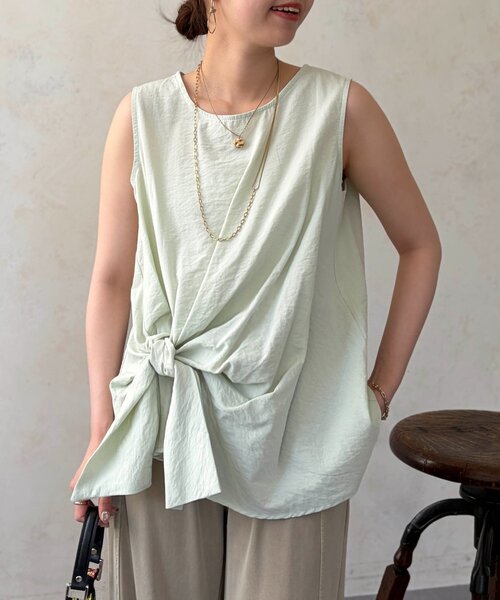 Chez toi（シェトワ）の「アシメツイストブラウス（シャツ/ブラウス・レディース・ミント/ネイビー/ホワイト系その他・FREE）」の6枚目の写真
