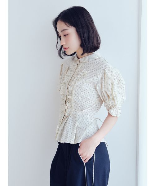 LILY BROWN（リリーブラウン）の「フリルレースアップブラウス（シャツ