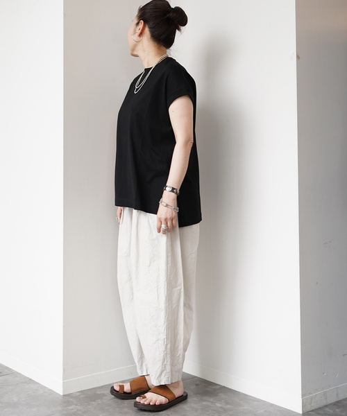 JOURNAL STANDARD LUXE(ジャーナルスタンダード ラックス)の「スワイジャージ キャップスリーブプルオーバー(Tシャツ/カットソー・レディース・ホワイト/ブラック系その他/ブラック・FREE)」の5枚目の写真
