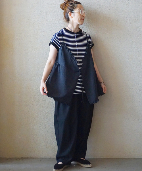 JOURNAL STANDARD LUXE(ジャーナルスタンダード ラックス)の「スワイジャージ キャップスリーブプルオーバー(Tシャツ/カットソー・レディース・ホワイト/ブラック系その他/ブラック・FREE)」の11枚目の写真