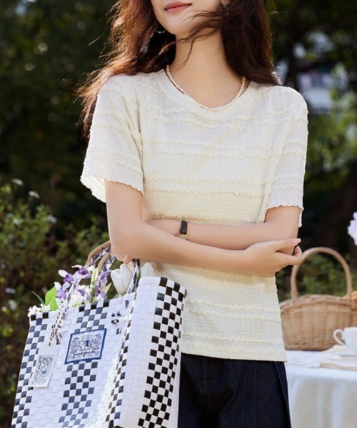 ONEP STAR（ワンピスター）の「表面感クルーネック半袖カットソー（Tシャツ/カットソー・レディース・ベージュ・X-LARGE/LARGE/MEDIUM）」の2枚目の写真