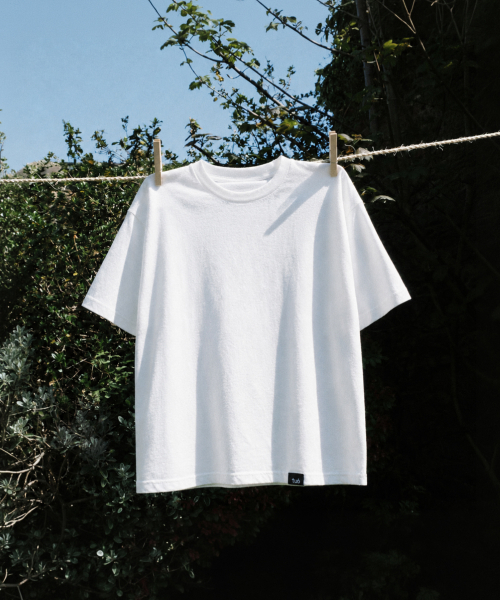 TUO(トゥオ)の「ベーシックセミルーズフィットソフトコットンTシャツ ベーシックセミルーズフィットソフトコットンティ (11色)(Tシャツ/カットソー・レディース・ホワイト/ブラック/ブラウン/グレー/レッド/ライラック/レモンイエロー/チャコール・FREE)」の11枚目の写真