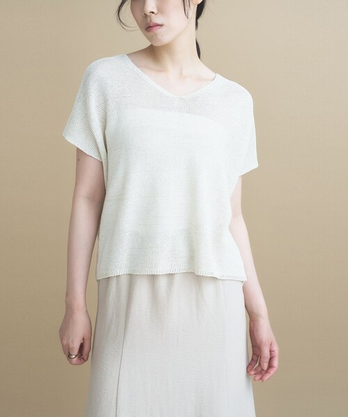 cloenc(クロエンス)の「【UVカット/抗菌防臭】ラメガーター フレンチスリーブニット(ニット/セーター・レディース・ベージュ/チャコールグレー/パープル/ナチュラル/サックスブルー・02)」の3枚目の写真