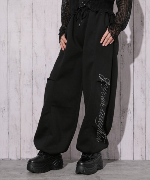 GORGE（ゴージ）の「《RSロゴ・立体シルエット》ダンボールカーブパンツ／カジュアル×ストリート／春夏／全3色（その他パンツ・レディース・オフホワイト/杢グレー/ブラック・F）」の2枚目の写真