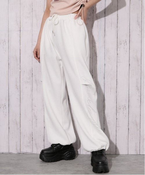 GORGE（ゴージ）の「《RSロゴ・立体シルエット》ダンボールカーブパンツ／カジュアル×ストリート／春夏／全3色（その他パンツ・レディース・オフホワイト/杢グレー/ブラック・F）」の9枚目の写真