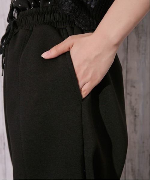 GORGE（ゴージ）の「《RSロゴ・立体シルエット》ダンボールカーブパンツ／カジュアル×ストリート／春夏／全3色（その他パンツ・レディース・オフホワイト/杢グレー/ブラック・F）」の16枚目の写真