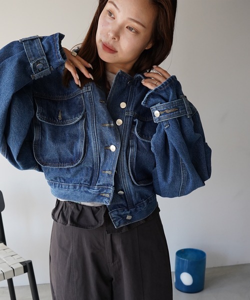 SANSeLF(サンセルフ)の「【SANSeLF】ベルトボリュームスリーブデニムジャケット saw26a021(デニムジャケット・レディース・ブルー・FREE)」の22枚目の写真